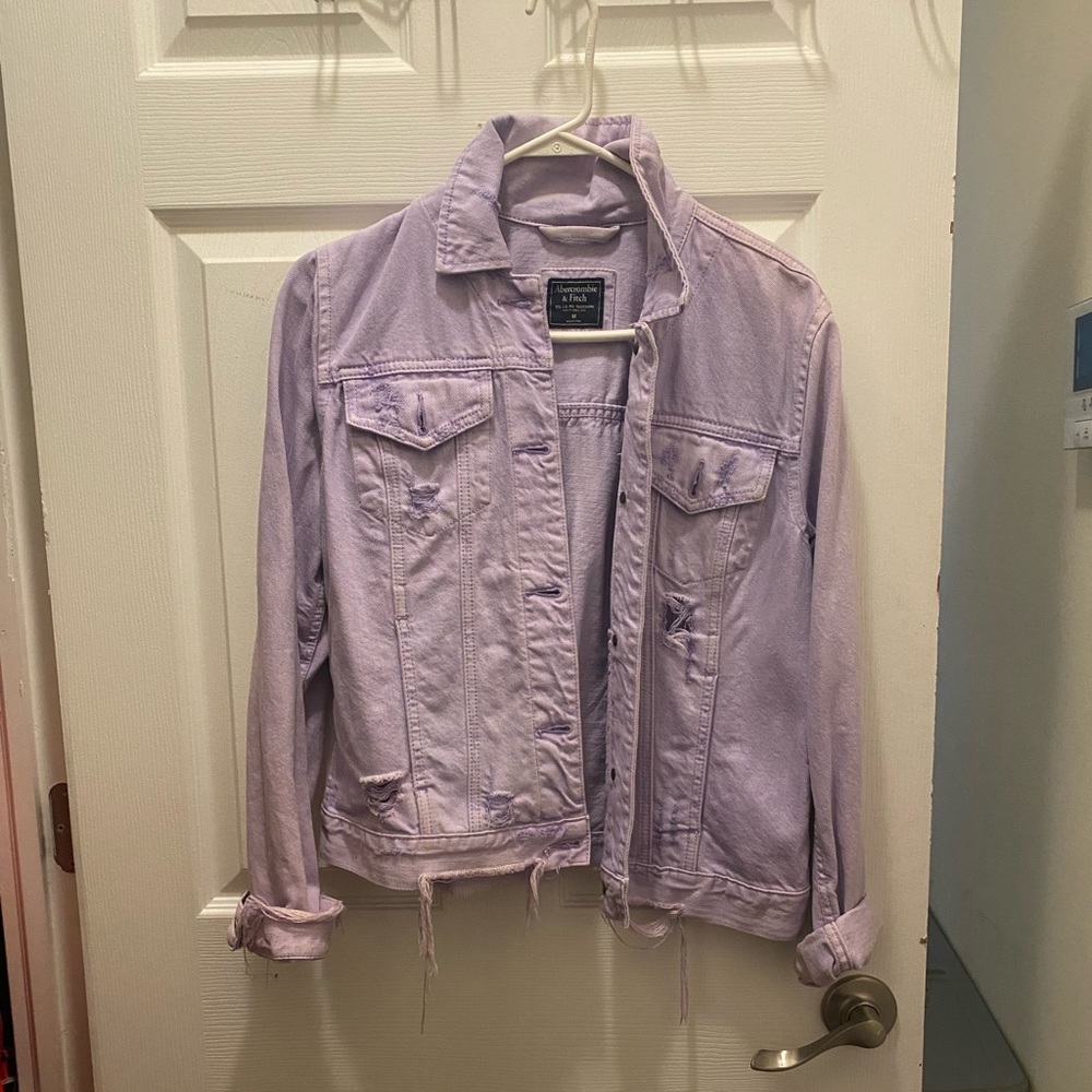 Size M purple Abercrombie and Fitch denim jacket